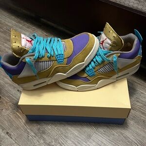 Air Jordan 4 Retro, men’s size 11, (used) lightly worn